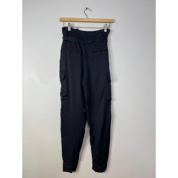 L'Agence Roxy Paperbag Cargo Cropped Pants Women's Black Size: 0 NWT - Picture 7 of 8